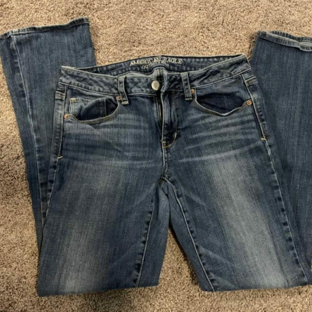 Size 8 Skinny Kick Jeans American Eagle